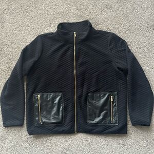 Jones New York Signature Quilted Zip Up Jacket!